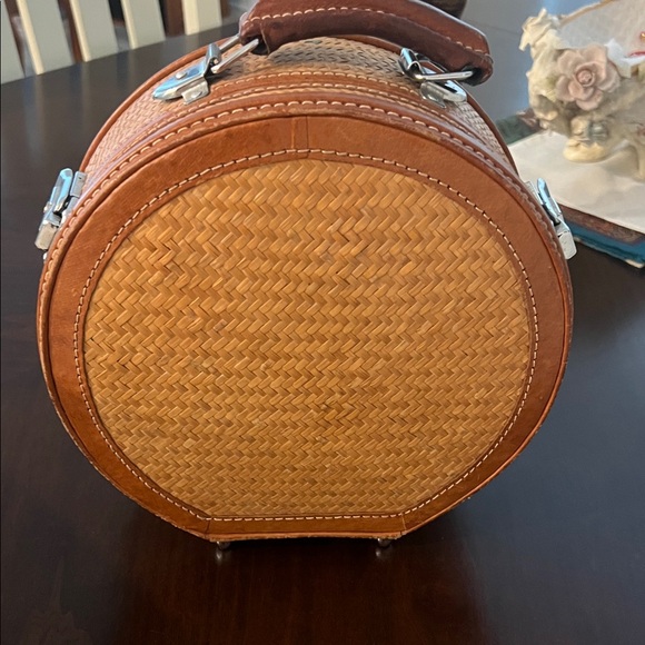 none Handbags - Round Woven Handbag with Leather Accents